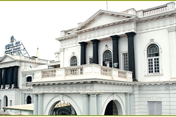 Top-rated taxi service for a comfortable and convenient trip to Fort St. George, Chennai.