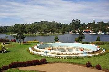 Visit Botanical Garden with Easy Online Cab Booking Hire a taxi online for a trip to the Botanical Garden, perfect for local or outstation travel.