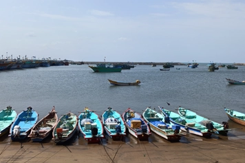 Explore Poompuhar Coastal Town with Taxi and Cab Services Discover the beauty of Poompuhar Coastal Town with reliable taxi and cab services for easy travel.